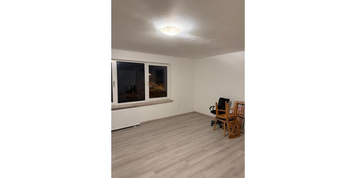 Etagenwohnung Lehrte - 3 Zimmer, 71 m&sup2;, 700&euro; | Angebot:25105475