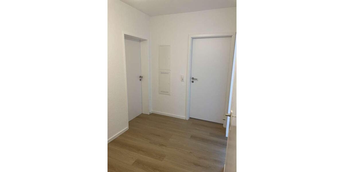 Etagenwohnung Ronnenberg - 2 Zimmer, 64 m&sup2;, 1.100&euro; | Angebot:25455551