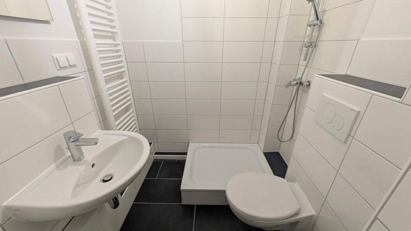 Etagenwohnung Laatzen - 2 Zimmer, 49 m&sup2;, 636&euro; | Angebot:25262356