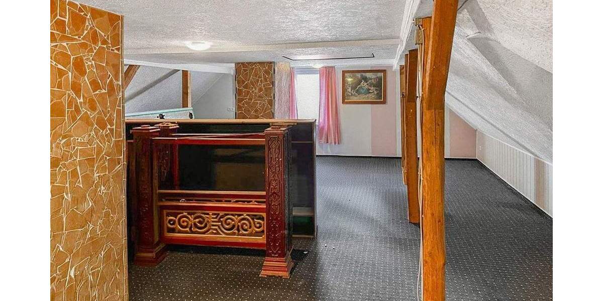 Einfamilienhaus Bad Münder Brullsen - 1 Zimmer, 283 m&sup2;, 220.000&euro; | Angebot:25686577