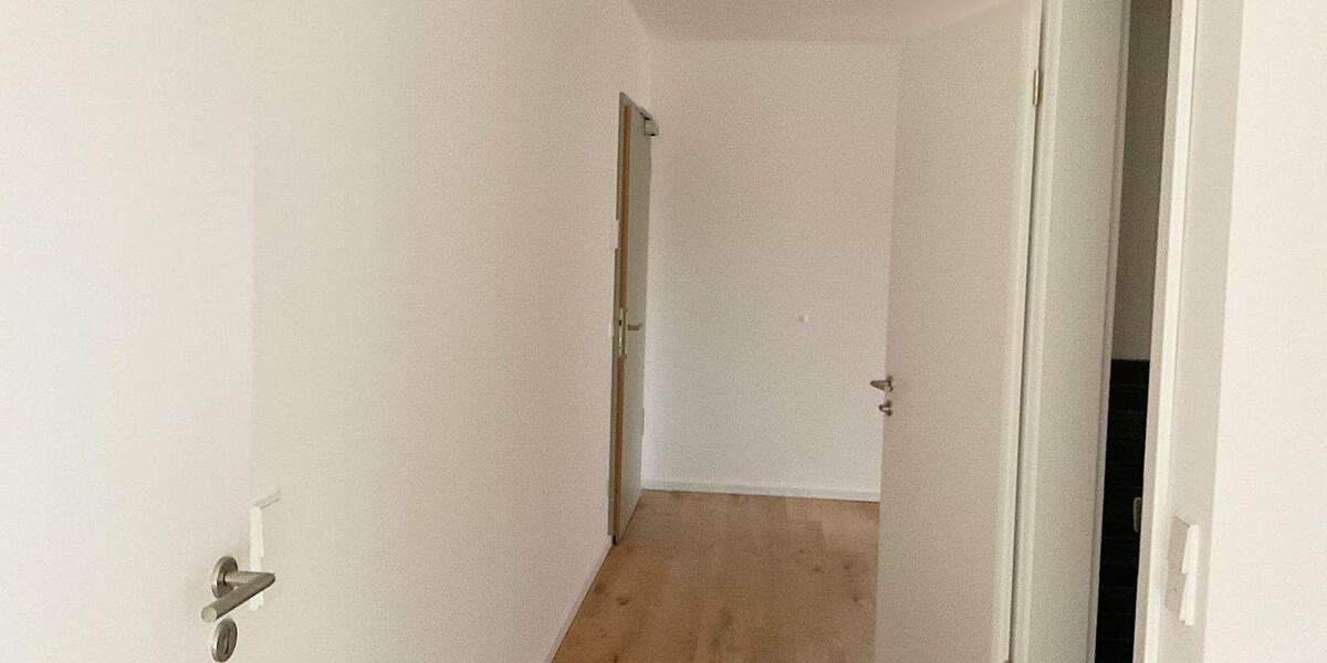 Etagenwohnung Hannover Döhren - 5 Zimmer, 130 m&sup2;, 1.890&euro; | Angebot:25677105