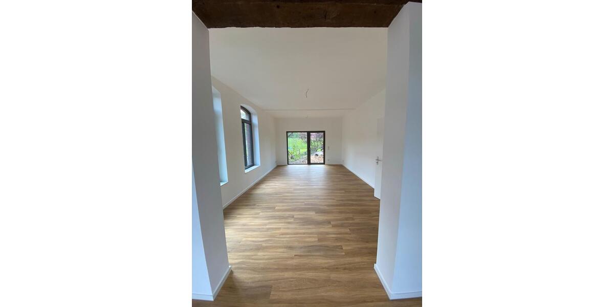 Hochparterre Wennigsen (Deister) - 3 Zimmer, 128 m&sup2;, 1.449&euro; | Angebot:26418572