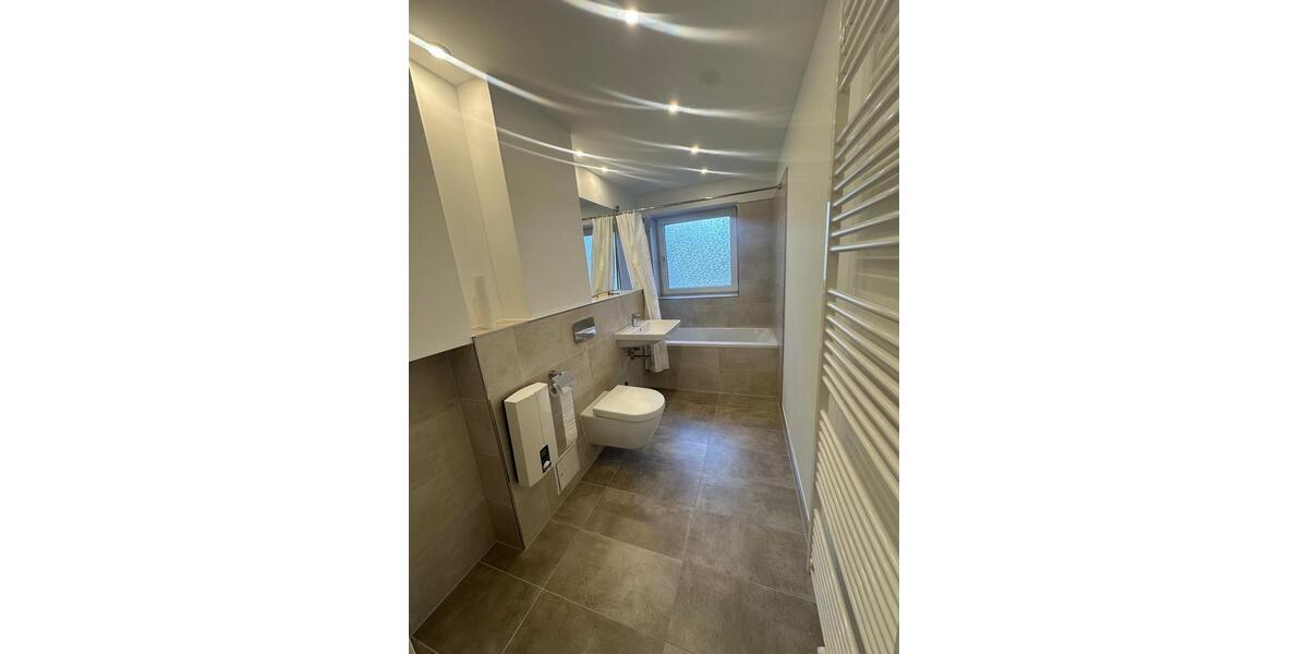 Erdgeschoßwohnung Hannover Vahrenwald-List - 3.5 Zimmer, 86 m&sup2;, 1.050&euro; | Angebot:25782503