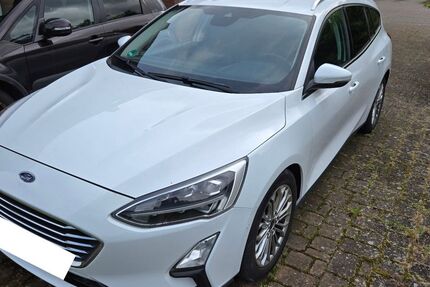 Ford Focus 109.000 km 12.700 &euro; Barsinghausen 30890