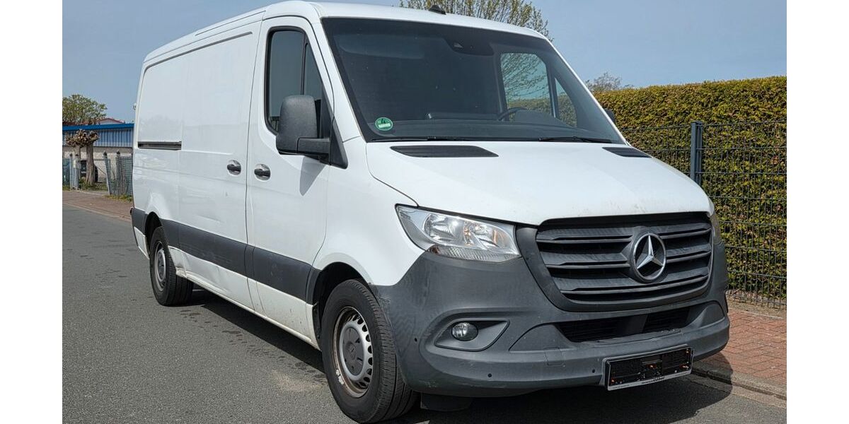 Mercedes-Benz Sprinter 377.256 km 10.490 &euro; Garbsen 30827