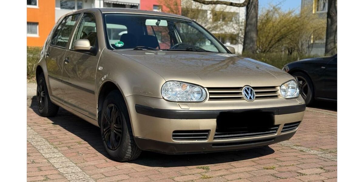 VW Golf 160.000 km 2.500 &euro; Hannover 30519