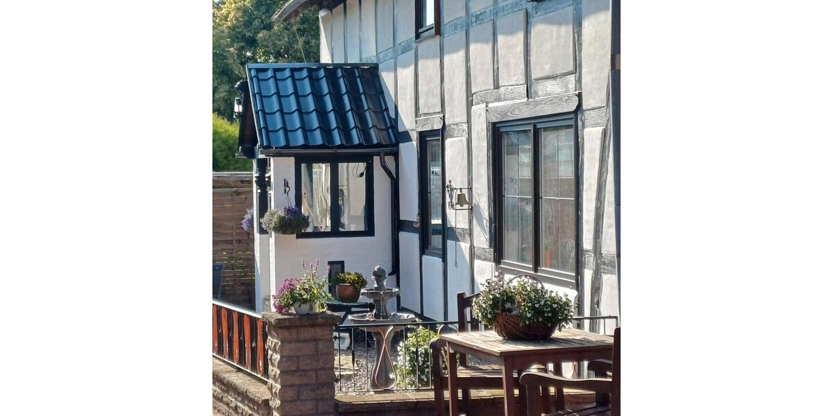 Doppelhaushälfte Lauenau - 5 Zimmer, 180 m&sup2;, 139.000&euro; | Angebot:26030550