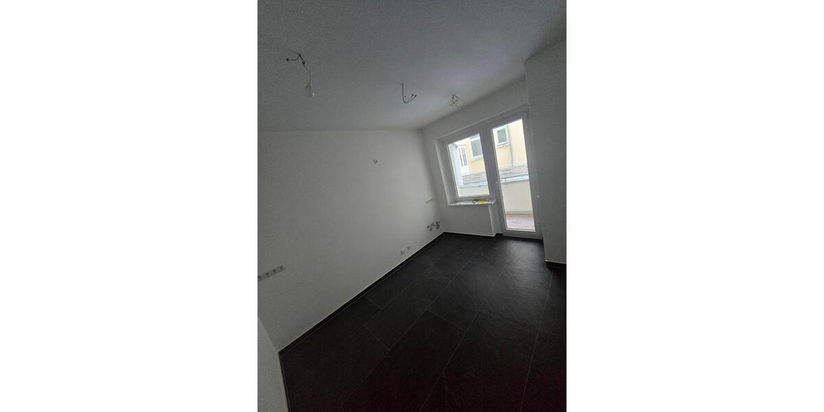Hochparterre Hannover Vahrenwald-List - 2 Zimmer, 80 m&sup2;, 1.150&euro; | Angebot:24950170