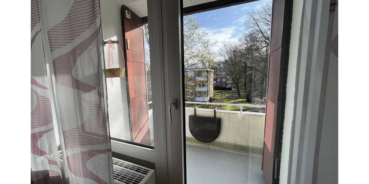 Etagenwohnung Hannover Marienwerder - 4 Zimmer, 88 m&sup2;, 1.180&euro; | Angebot:26563839