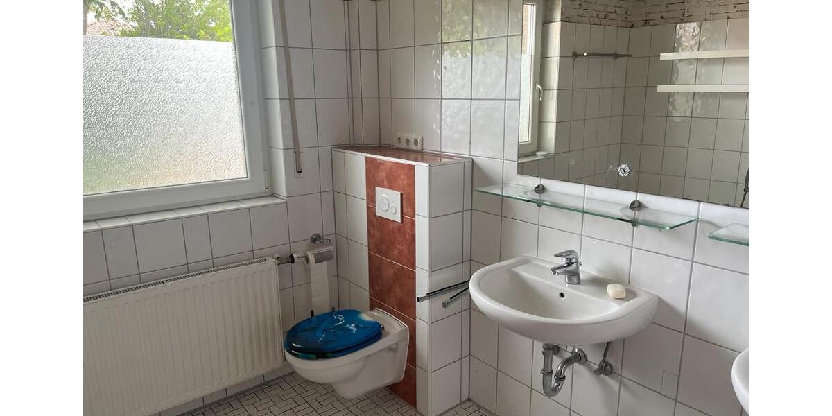 Bungalow Hagenburg - 2 Zimmer, 130 m&sup2;, 300.000&euro; | Angebot:26885390