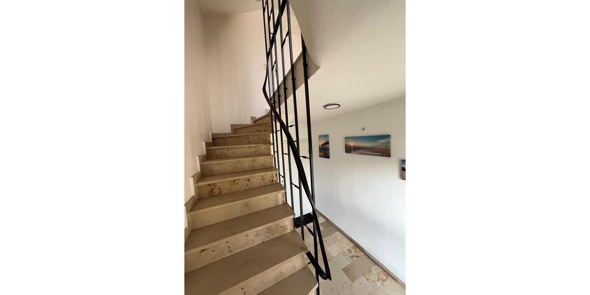 Doppelhaushälfte Stadthagen - 7 Zimmer, 170 m&sup2;, 290.000&euro; | Angebot:25382414