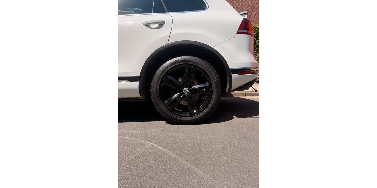 VW Touareg 135.000 km 28.500 &euro; Hannover 30655