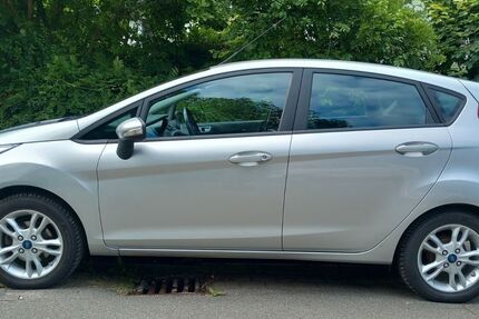 Ford Fiesta 141.000 km 5.700 &euro; Springe 31832