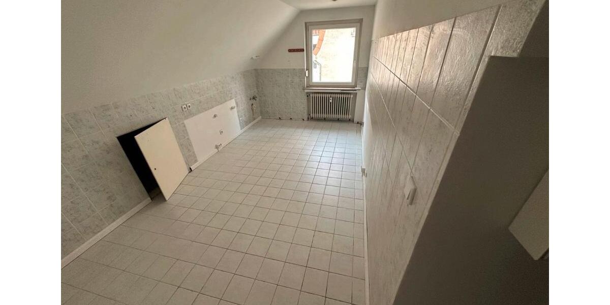 Dachgeschoßwohnung Seelze - 3 Zimmer, 75 m&sup2;, 800&euro; | Angebot:25088803