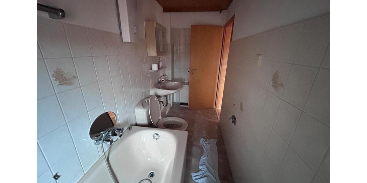 Doppelhaushälfte Sehnde - 3 Zimmer, 110 m&sup2;, 1.300&euro; | Angebot:25876062