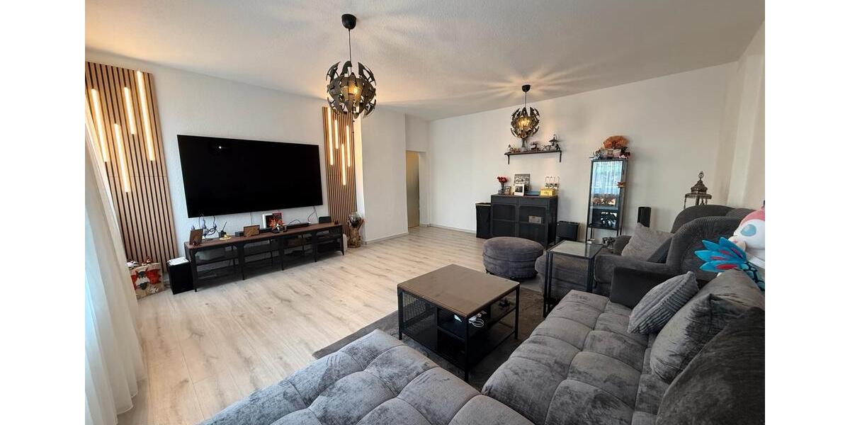 Erdgeschoßwohnung Hannover Vahrenwald-List - 3.5 Zimmer, 90 m&sup2;, 1.220&euro; | Angebot:25948866