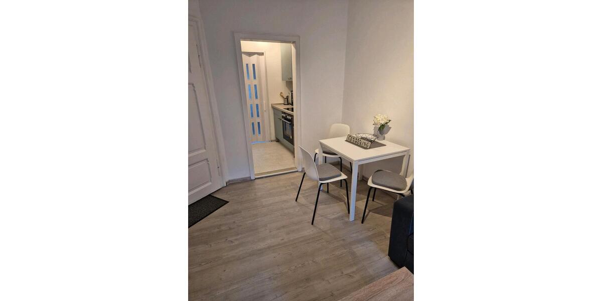 Etagenwohnung Sarstedt - 2 Zimmer, 90&euro; | Angebot:19267755