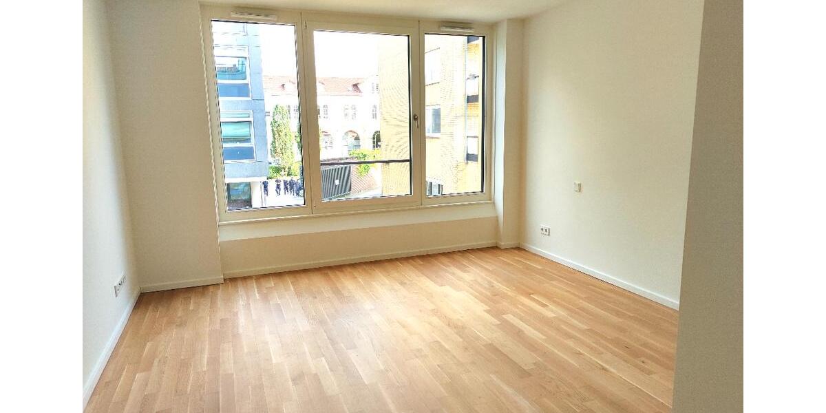 Etagenwohnung Hannover - 2 Zimmer, 99 m&sup2;, 1.590&euro; | Angebot:25438426