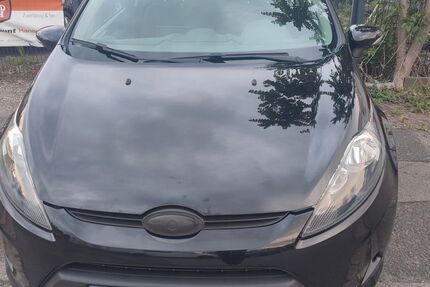 Ford Fiesta 171.490 km 2.490 &euro; Hannover 30519
