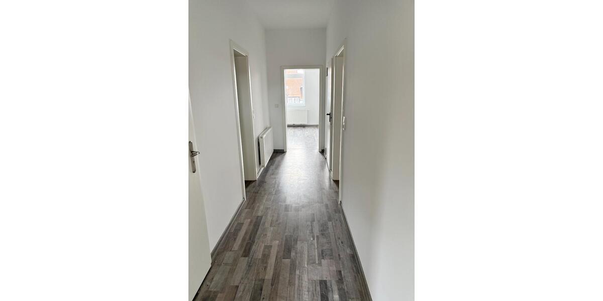 Dachgeschoßwohnung Stadthagen - 3.5 Zimmer, 90 m&sup2;, 650&euro; | Angebot:24768514