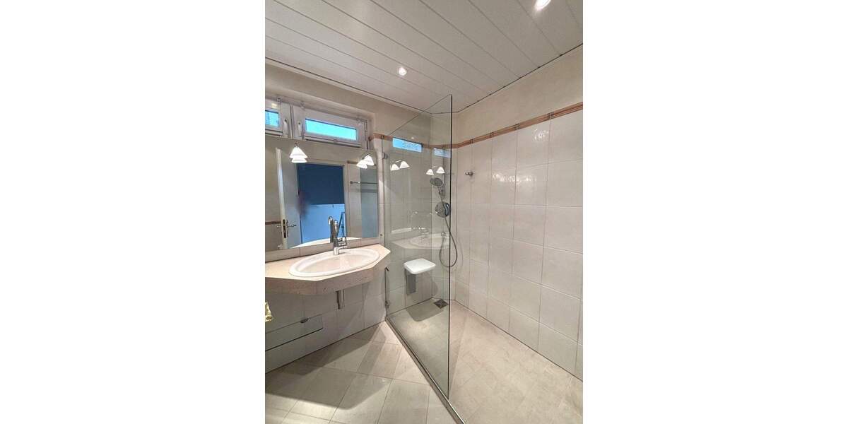 Reihenmittelhaus Burgdorf - 5 Zimmer, 125 m&sup2;, 379.000&euro; | Angebot:25772390