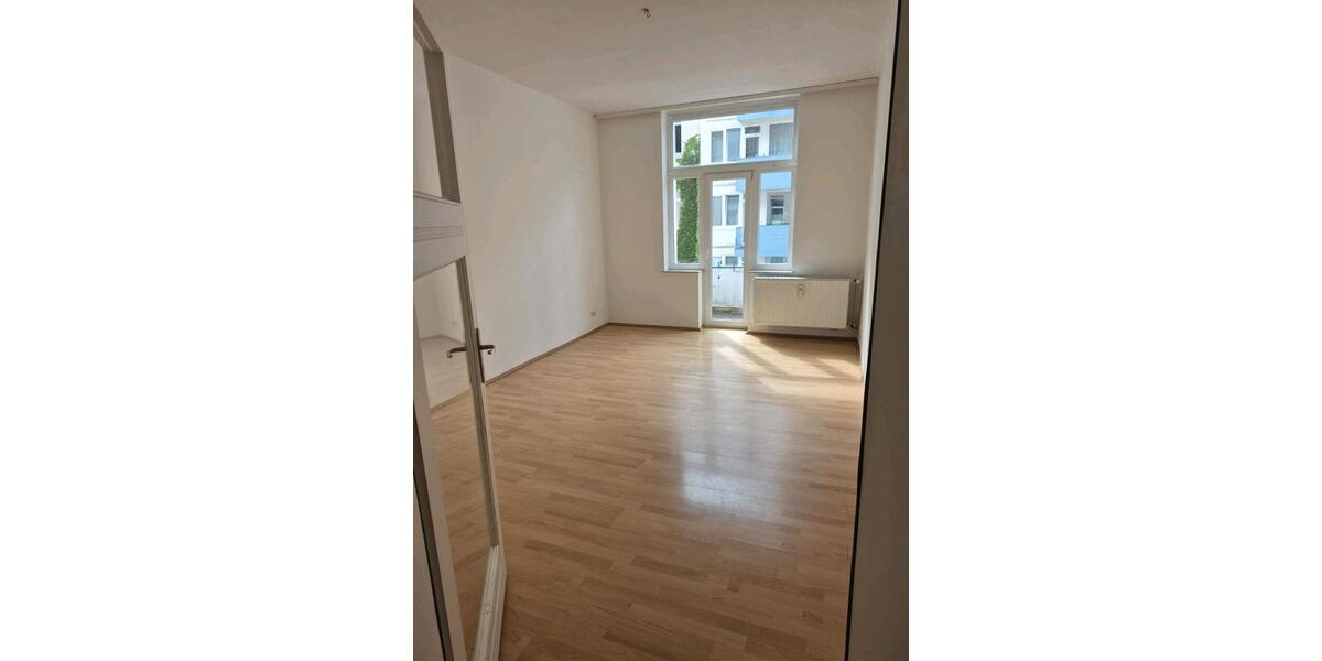Etagenwohnung Hannover Vahrenwald-List - 4 Zimmer, 95 m&sup2;, 380.000&euro; | Angebot:27197556