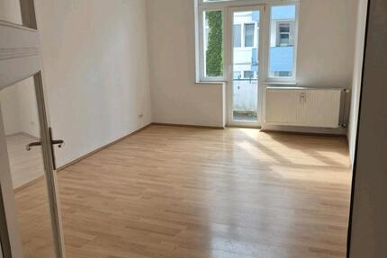 Wohnung Hannover Vahrenwald-List - 4 Zimmer, 95 m&sup2;, 380.000&euro; | Angebot:27197556
