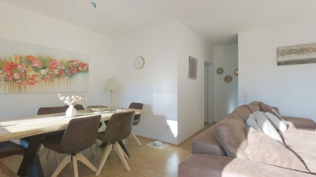 Etagenwohnung Lehrte - 3 Zimmer, 96 m&sup2;, 289.000&euro; | Angebot:25940215
