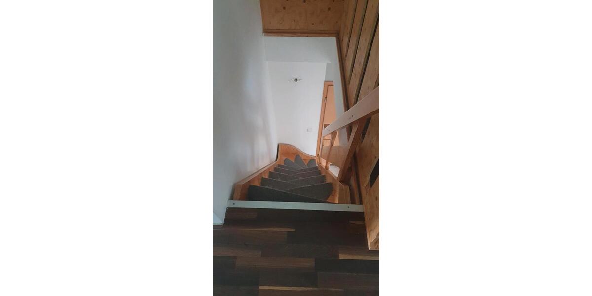 Etagenwohnung Seelze - 3 Zimmer, 107 m&sup2;, 850&euro; | Angebot:26368154