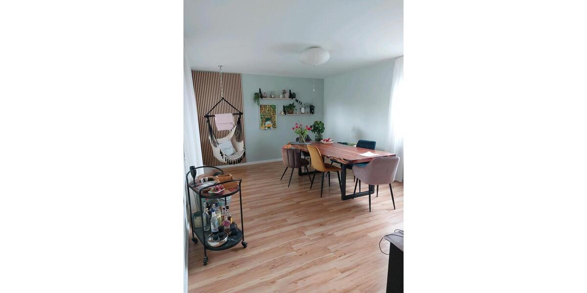 Etagenwohnung Laatzen - 3.5 Zimmer, 90 m&sup2;, 195.000&euro; | Angebot:26563332