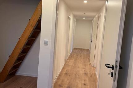 Wohnung Langenhagen Engelbostel - 2.5 Zimmer, 72 m&sup2;, 700&euro; | Angebot:25906117