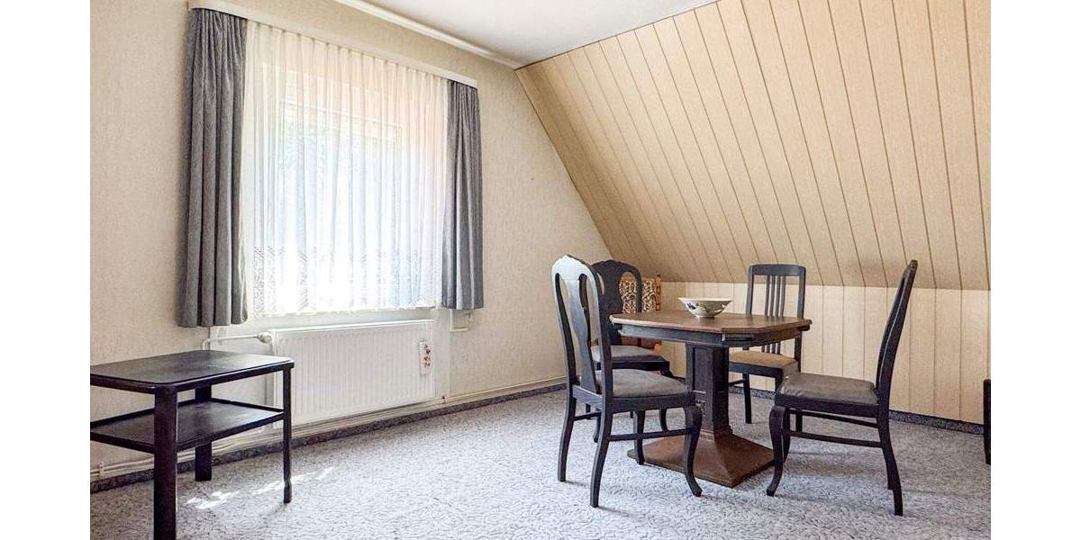 Einfamilienhaus Isernhagen Altwarmbüchen - 7 Zimmer, 145 m&sup2;, 389.000&euro; | Angebot:25798368