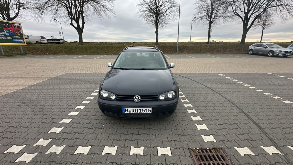 VW Golf 341.000 km 2.499 &euro; Barsinghausen 30890