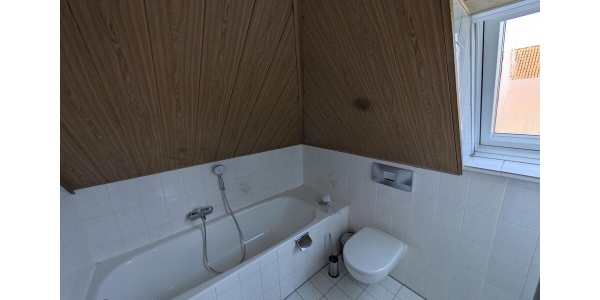 Einfamilienhaus Schwarmstedt - 6.5 Zimmer, 167 m&sup2;, 1.350&euro; | Angebot:25870544