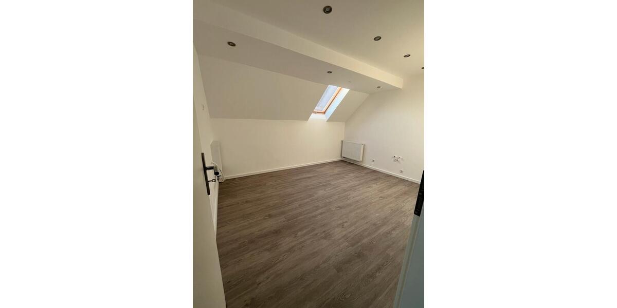 Etagenwohnung Sachsenhagen - 3 Zimmer, 117 m&sup2;, 900&euro; | Angebot:25842968