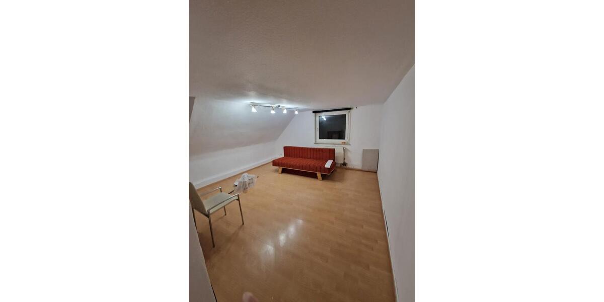 Dachgeschoßwohnung Langenhagen Brink - 1 Zimmer, 20 m&sup2;, 595&euro; | Angebot:25293092