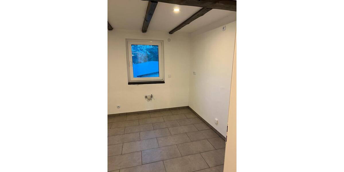 Etagenwohnung Langenhagen Engelbostel - 2.5 Zimmer, 72 m&sup2;, 700&euro; | Angebot:25906117