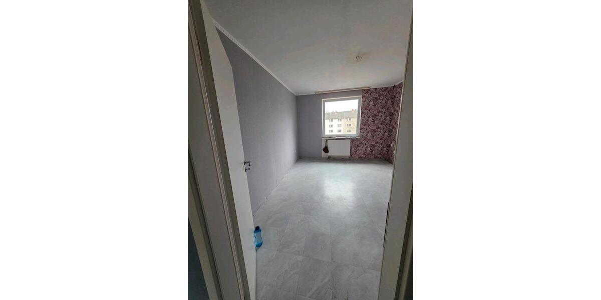 Etagenwohnung Lindhorst - 3 Zimmer, 74 m&sup2;, 700&euro; | Angebot:25012415