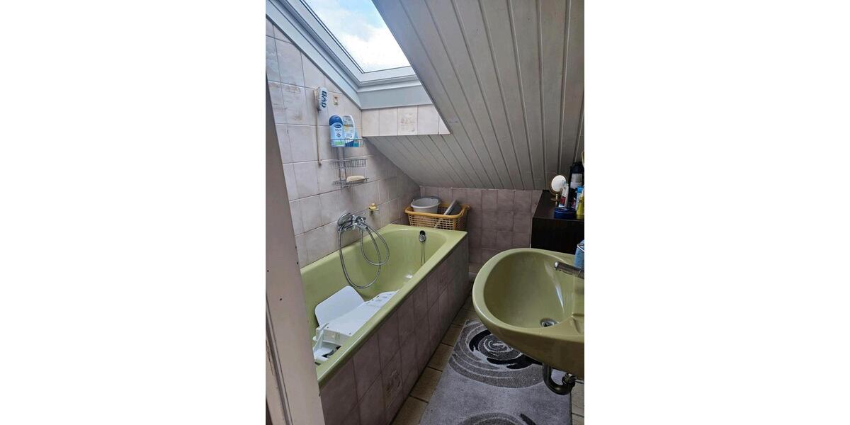 Dachgeschoßwohnung Gehrden - 2 Zimmer, 60 m&sup2;, 670&euro; | Angebot:25795072