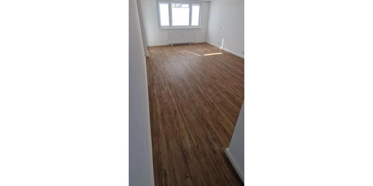 Dachgeschoßwohnung Hannover Buchholz-Kleefeld - 2.5 Zimmer, 56 m&sup2;, 159.000&euro; | Angebot:27489376