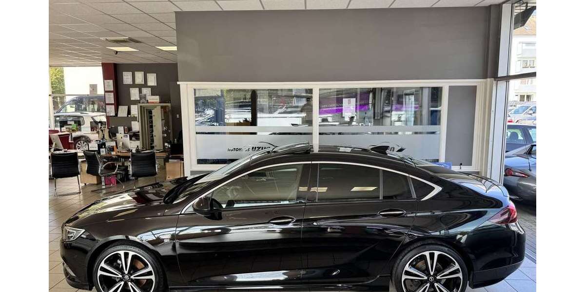 Opel Insignia 109.669 km 15.590 &euro; Hannover 30419