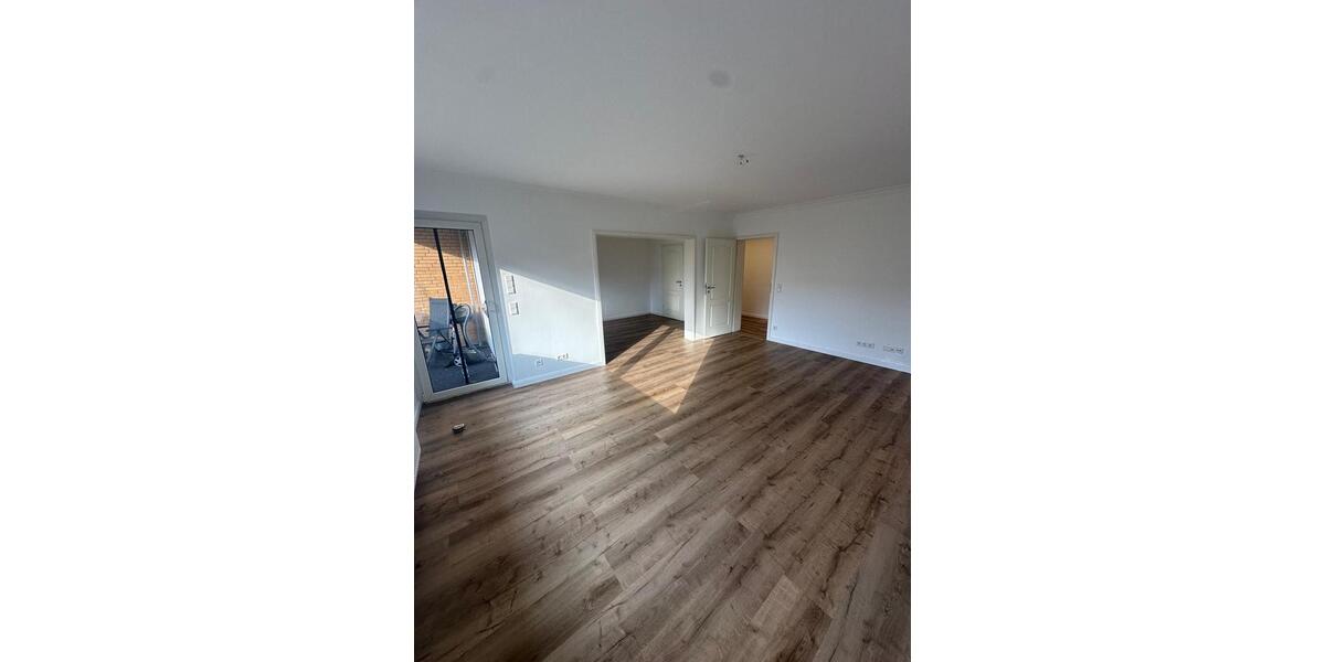 Erdgeschoßwohnung Hannover Vahrenwald-List - 3.5 Zimmer, 86 m&sup2;, 1.050&euro; | Angebot:25782503