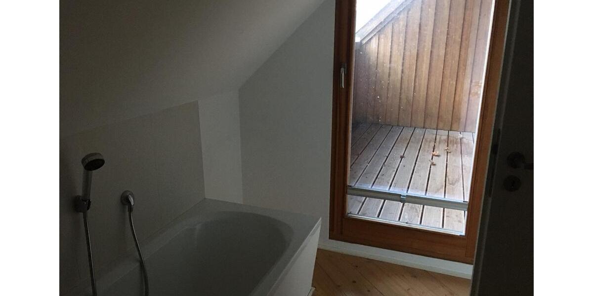 Doppelhaushälfte Gehrden - 2 Zimmer, 160 m&sup2;, 1.300&euro; | Angebot:25563793