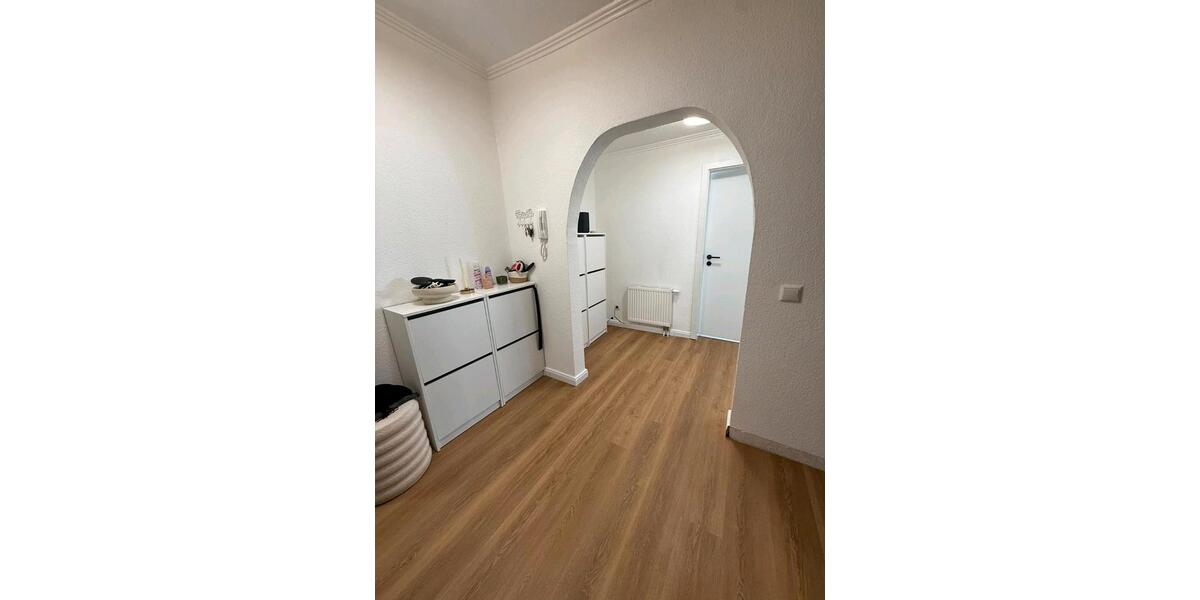 Erdgeschoßwohnung Stadthagen - 5 Zimmer, 130 m&sup2;, 230.000&euro; | Angebot:25641772