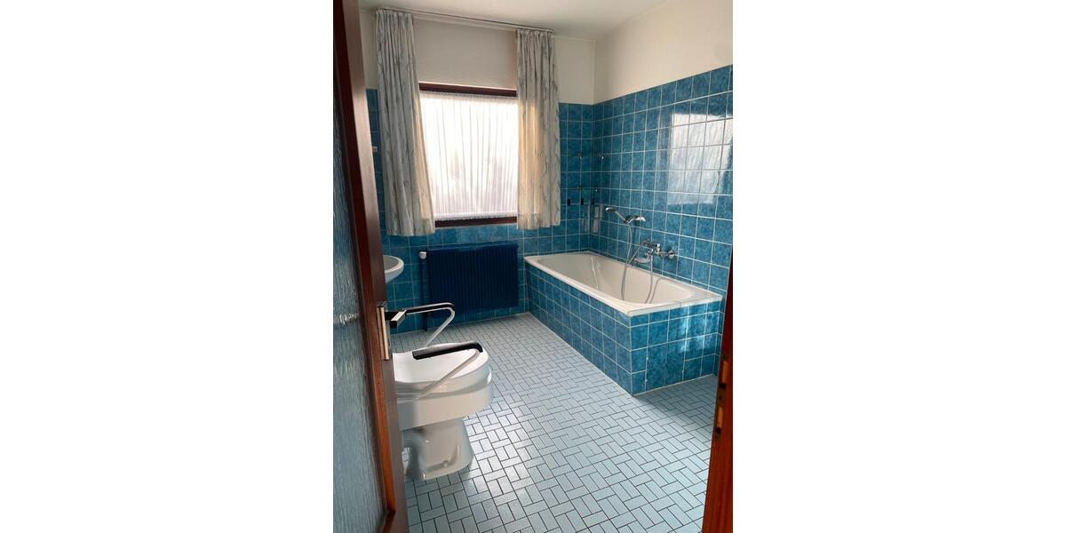 Bungalow Barsinghausen - 8 Zimmer, 175 m&sup2;, 390.000&euro; | Angebot:26035263