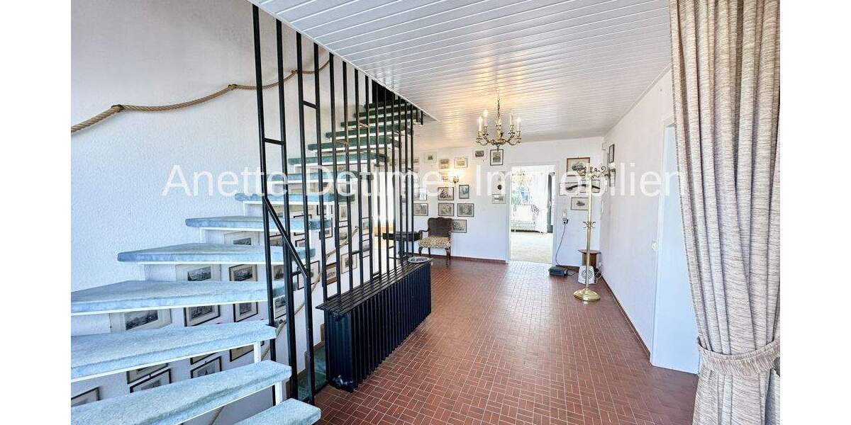 Doppelhaushälfte Burgwedel / Großburgwedel Großburgwedel - 8 Zimmer, 221 m&sup2;, 499.000&euro; | Angebot:25695309