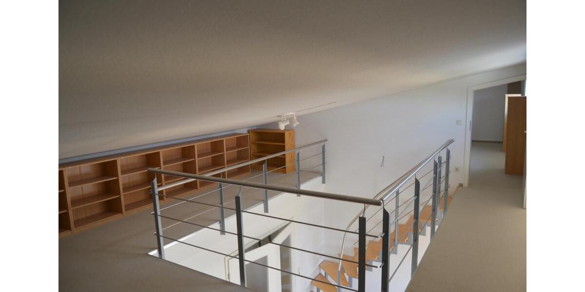 Dachgeschoßwohnung Hannover Bothfeld-Vahrenheide - 4.5 Zimmer, 134 m&sup2;, 410.000&euro; | Angebot:27168775