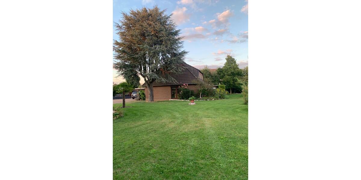 Einfamilienhaus Pattensen - 7 Zimmer, 230 m&sup2;, 590.000&euro; | Angebot:25841866