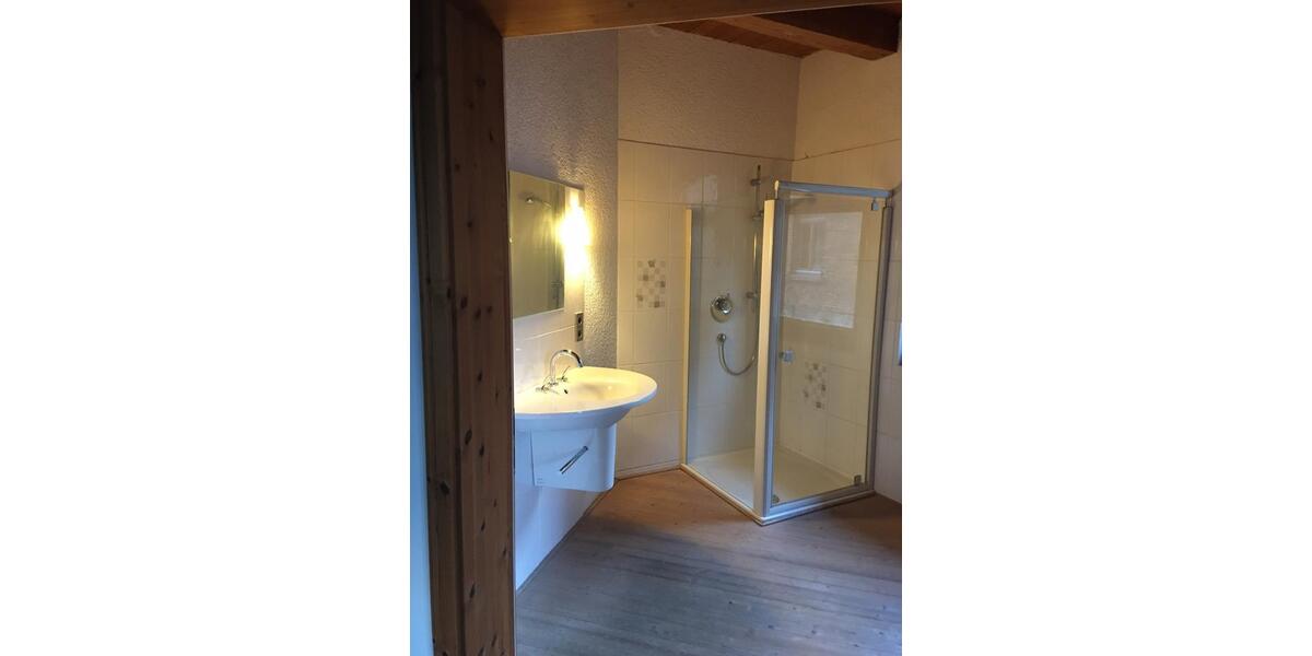 Doppelhaushälfte Gehrden - 2 Zimmer, 160 m&sup2;, 1.300&euro; | Angebot:25563793