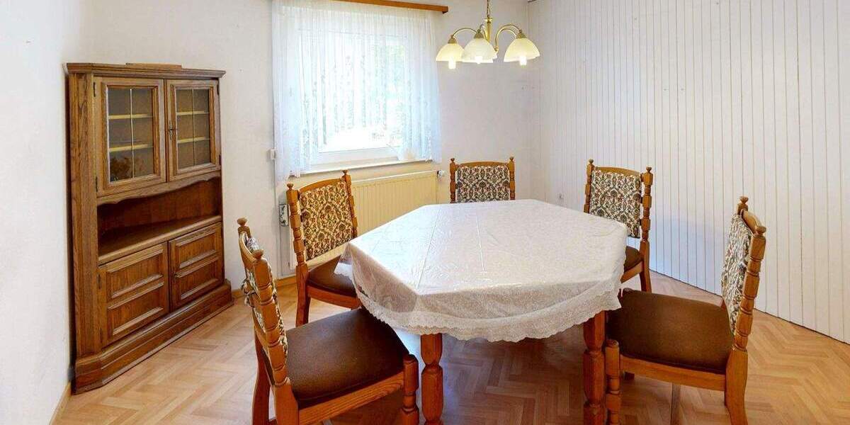 Einfamilienhaus Isernhagen Altwarmbüchen - 7 Zimmer, 145 m&sup2;, 389.000&euro; | Angebot:25798368